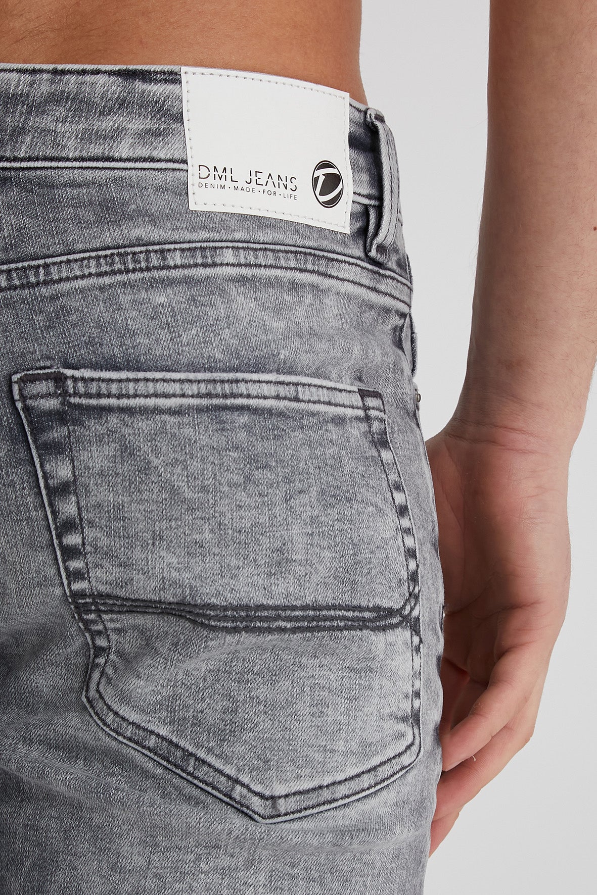 TEXAS Denim Short In GREY WASH - DML Jeans 