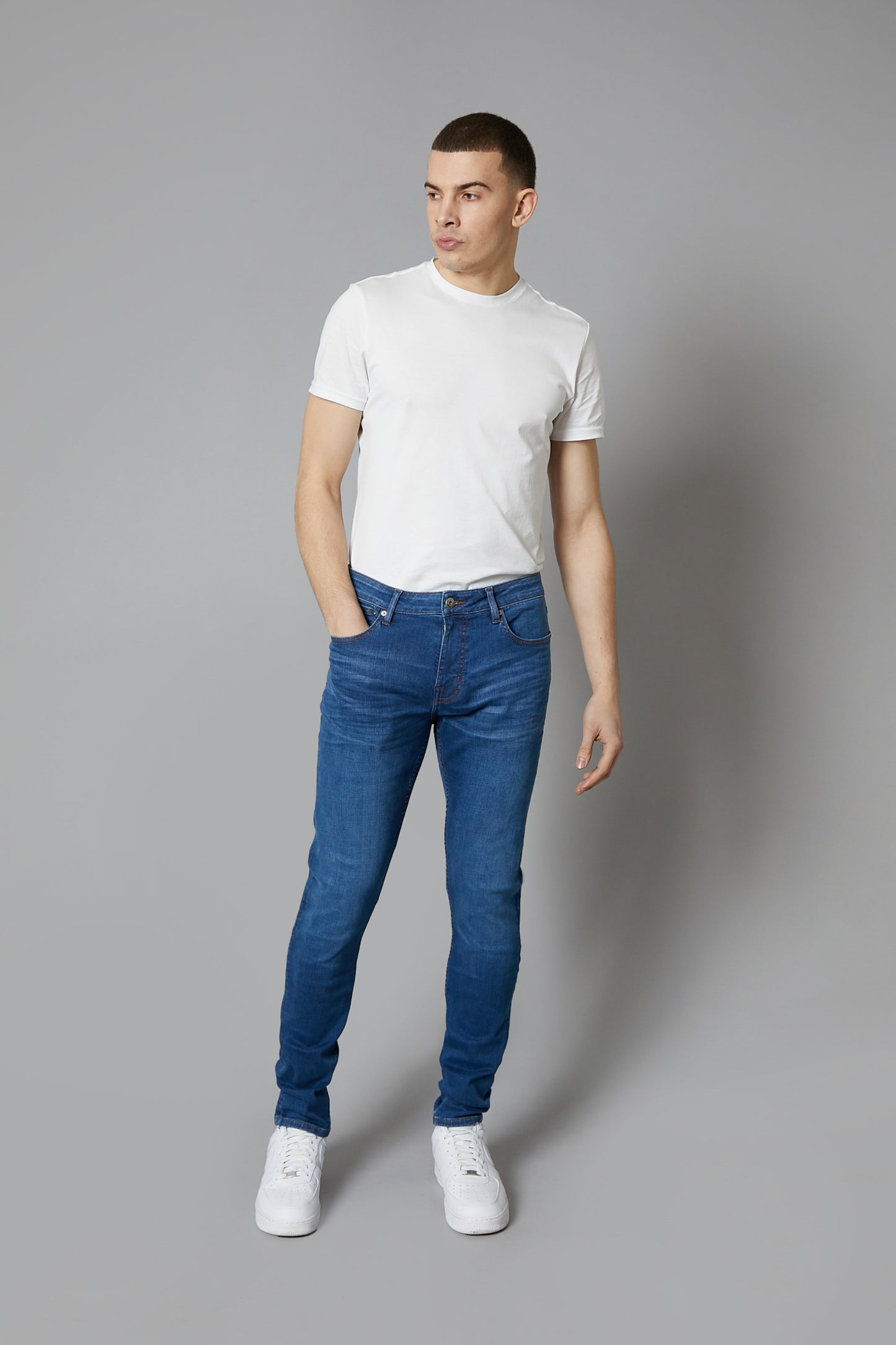 DML Jeans Florida Tapered Fit Jeans In Mid Blue