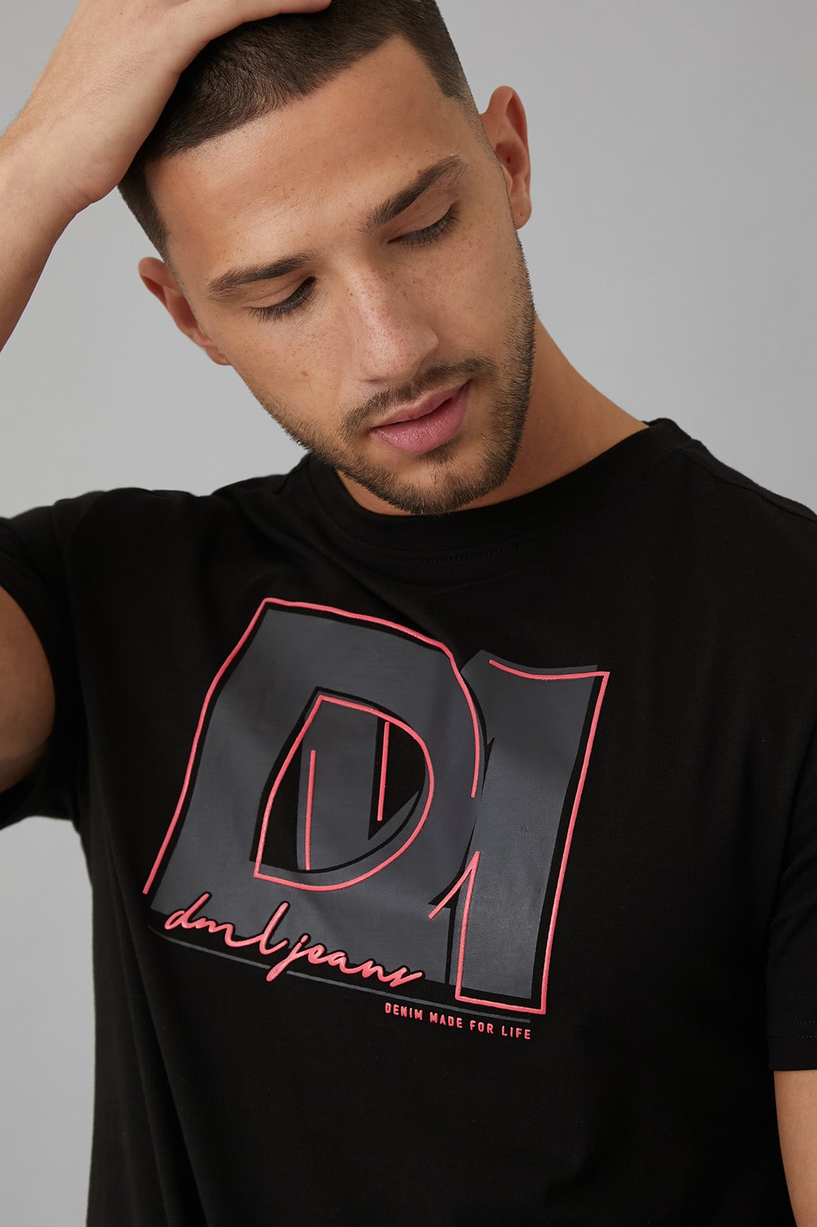 FUSION Printed crew neck t-shirt in BLACK - DML Jeans 